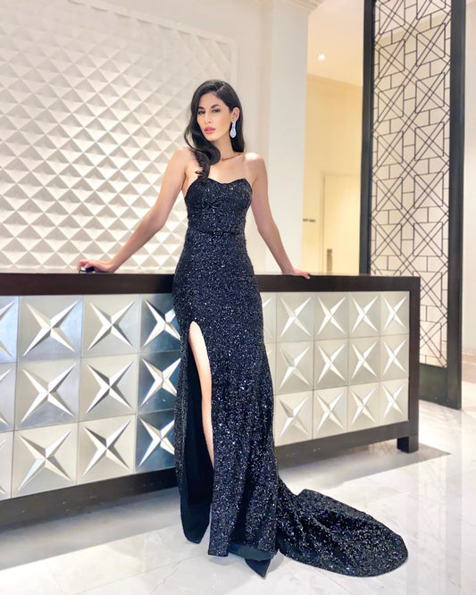 Fatima wearing Darla by Karishma Kewalramani