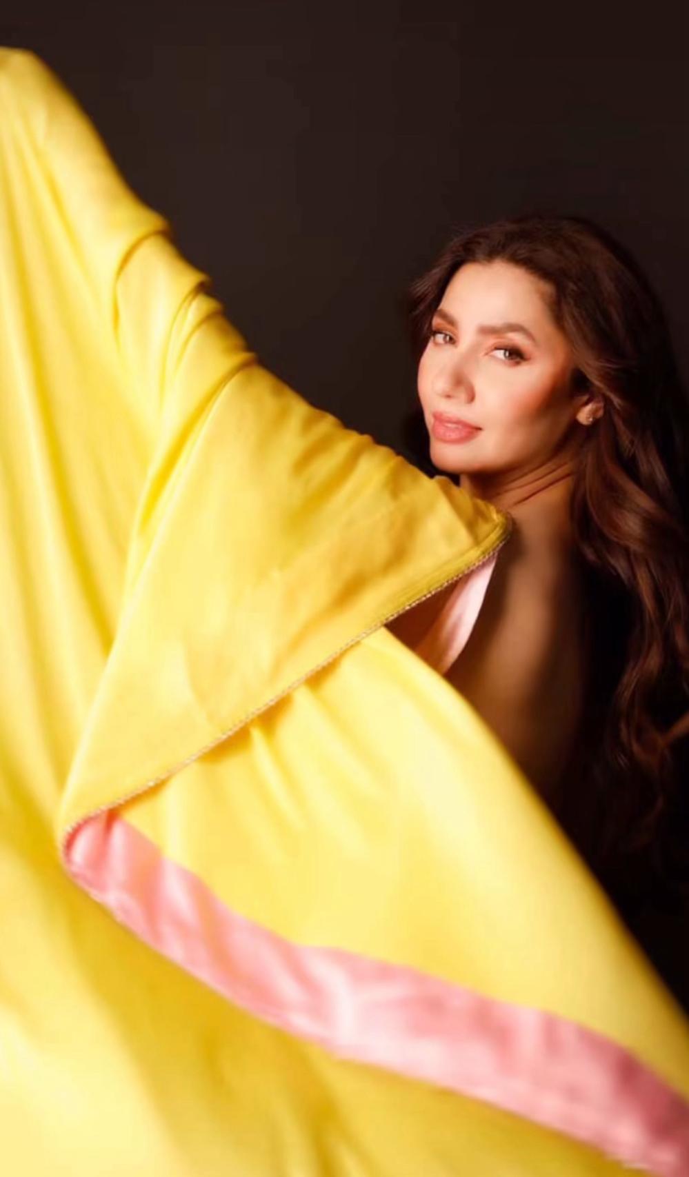 MAHIRA - MAHIRA KHAN
